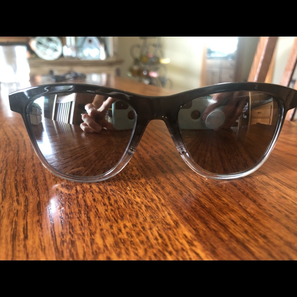 Oakley Polarized Moonlighter Sunglasses